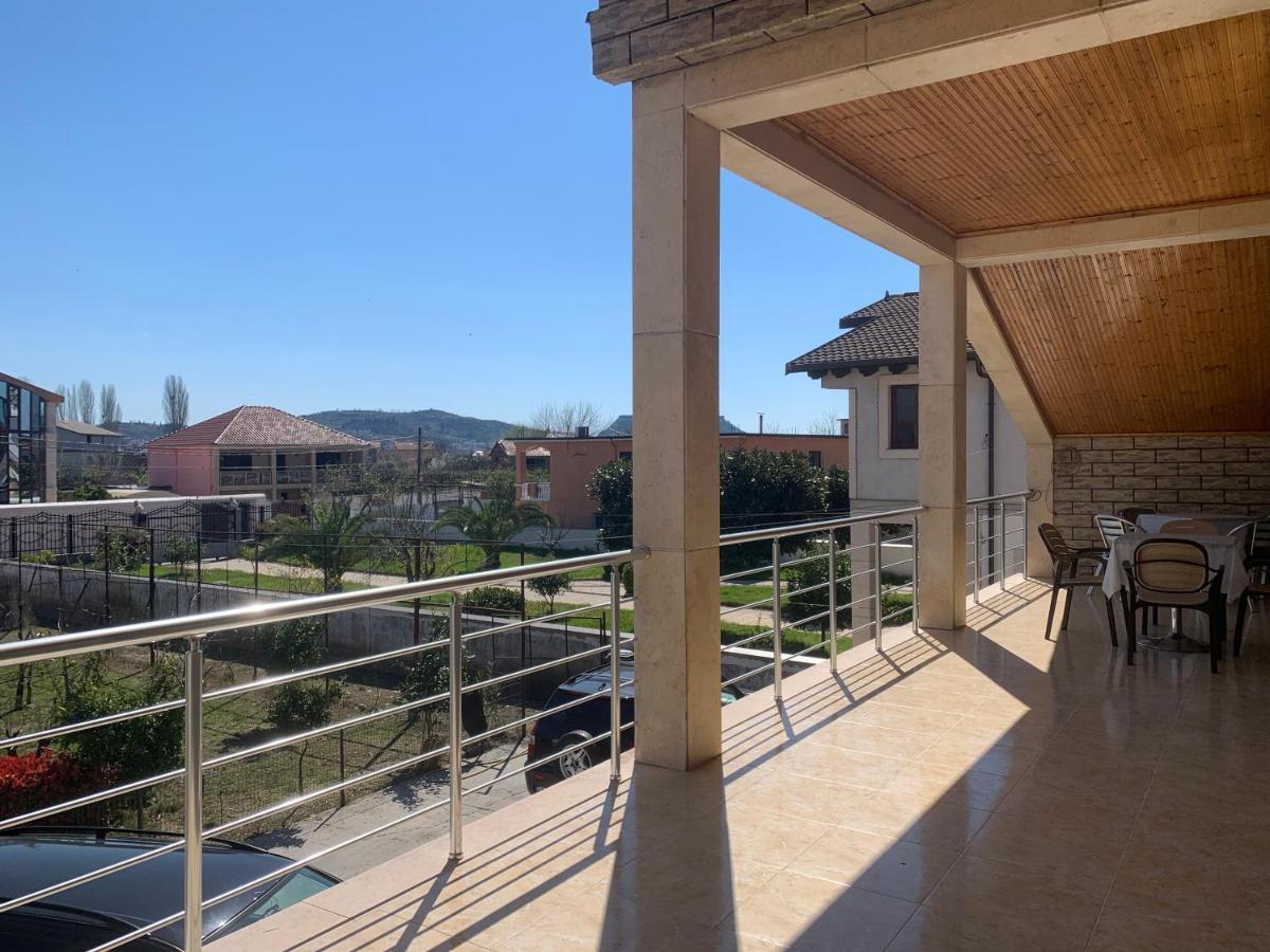 Villa Garden Shkodra 外观 照片